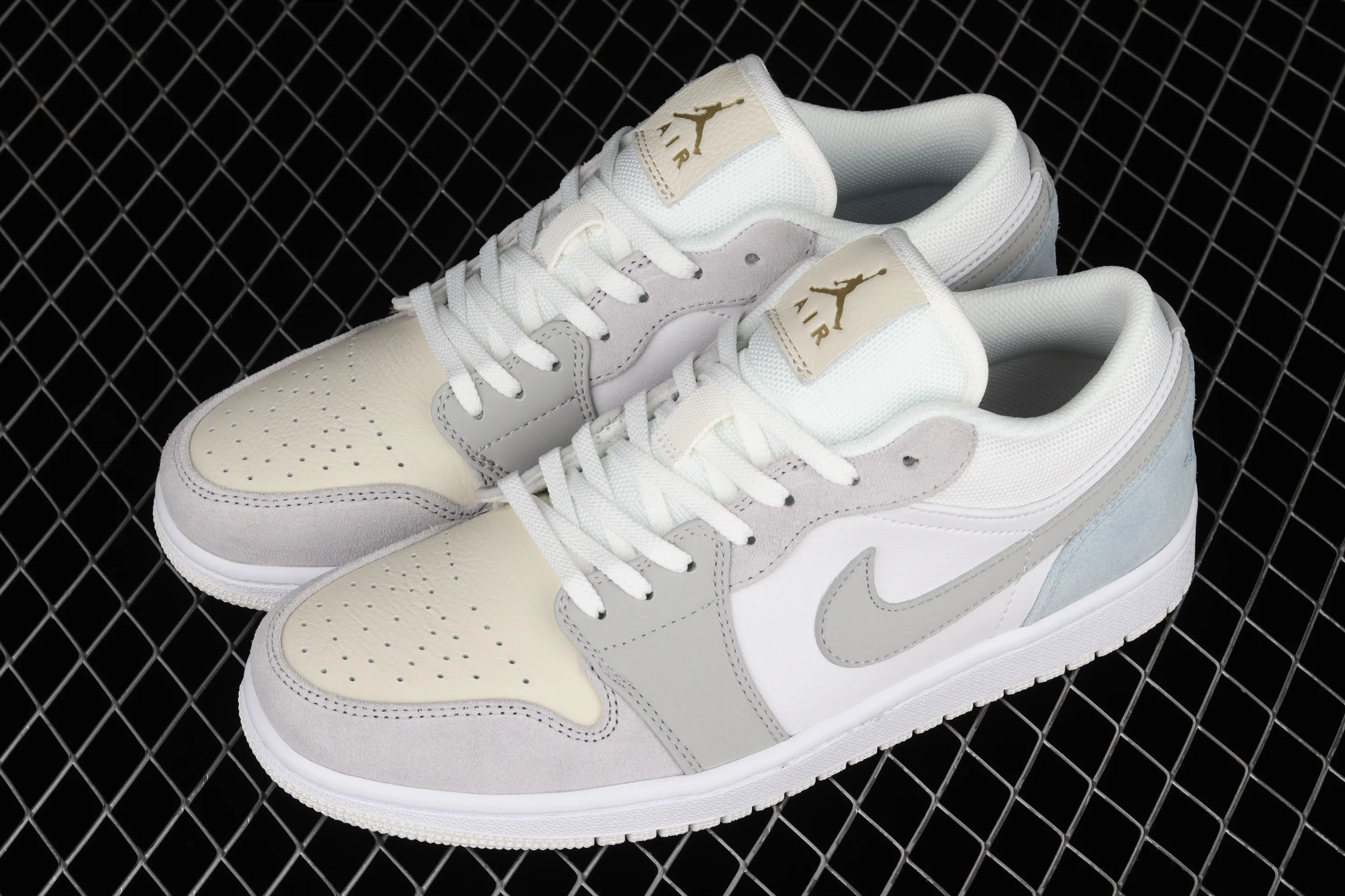 All categories Air Jordan Jordan series basketball shoes Air Jordan 1 Low X version Air Jordan 1 Low AJ1 Joe 1 low-top cultural and leisure sports sneakers CV3043-100